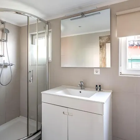 In Graca On Ground Floor Apartamento *