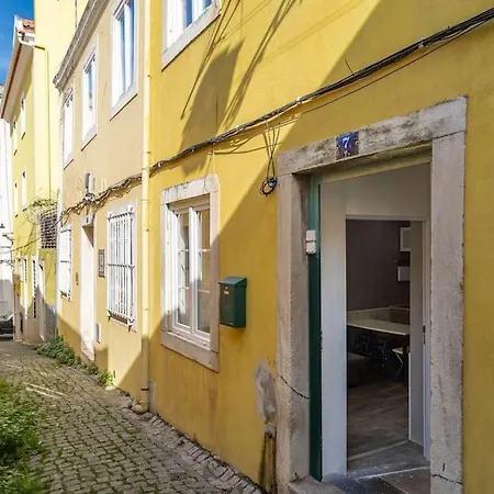 Apartamento In Graca On Ground Floor